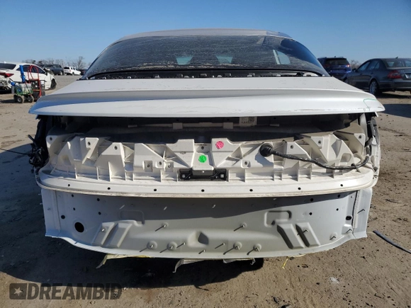 2022 Lucid Air Grand Touring z VIN 50EA1GBA5NA004784, wystawiony jako Copart lot #46854065 z przebiegiem 16 471 mil mil oraz Szkody całkowita. Historia ofert i sprzedaży dostępna na DreamBid. Obrazek 6.