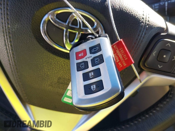 2016 Toyota Sienna XLE with VIN 5TDYK3DC6GS758189, listed as a IAAI auction lot 41598251 with 129,050 mi miles and . Bid and sale history available at DreamBid. Image 11.