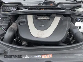 2010 Mercedes-Benz R 350 with VIN 4JGCB6FE7AA110435, listed as a IAAI auction lot 41979585 with Not Provided miles and . Bid and sale history available at DreamBid. Image 10.