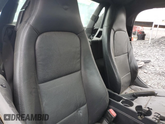 2000 BMW Z3 2.5 z VIN 4USCH9342YLF85373, wystawiony jako Copart lot #56733025 z przebiegiem Nie podano mil oraz Szkoda całkowita • Salvage title. Historia ofert i sprzedaży dostępna na DreamBid. Obrazek 10.