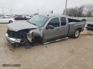 2008 Chevrolet Silverado 1500 Work Truck with VIN 1GCEK19078Z241652, listed as a Copart auction lot 50949585 with 166,467 mi miles and Salvage Title. Bid and sale history available at carsss.com. Image 1.