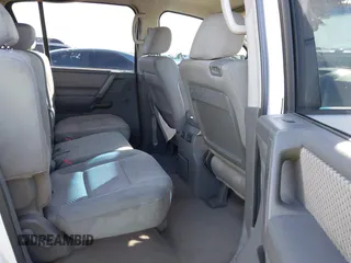 2006 Nissan Armada LE z VIN 5N1AA08B36N729317, wystawiony jako IAAI lot #41228460 z przebiegiem 211 711 mil mil oraz . Historia ofert i sprzedaży dostępna na DreamBid. Obrazek 8.