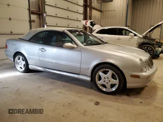 2001 Mercedes-Benz CLK 320/430 with VIN WDBLK70G71T075953, listed as a Copart auction lot 79556524 with 71,428 mi miles and Clean Title. Bid and sale history available at DreamBid. Image 4.
