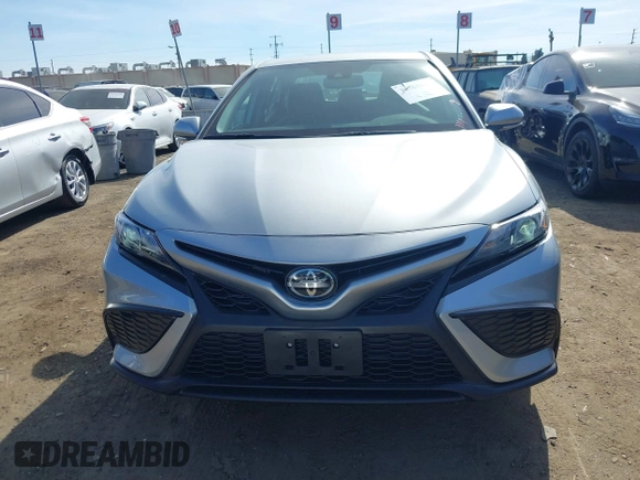 2023 Toyota Camry SE z VIN 4T1T11AK0PU153203, wystawiony jako IAAI lot #38763517 z przebiegiem 11 171 mil mil oraz . Historia ofert i sprzedaży dostępna na DreamBid. Obrazek 13.