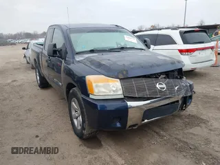2008 Nissan Titan SE with VIN 1N6AA06A38N352356, listed as a IAAI auction lot 41000718 with 157,029 mi miles. Bid and sale history available at carsss.com. Image 1.