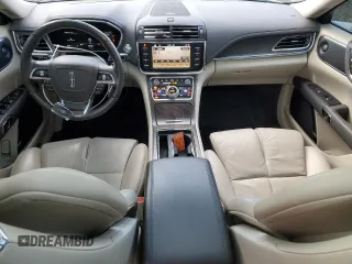 2017 Lincoln Continental Select with VIN 1LN6L9SK8H5611277, listed as a Copart auction lot 88143035 with 29,692 mi miles and Salvage Title. Bid and sale history available at carsss.com. Image 8.