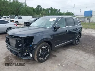 2024 Kia Telluride EX with VIN 5XYP34GC0RG491657, listed as a IAAI auction lot 41918338 with 19,511 mi miles and . Bid and sale history available at DreamBid. Image 2.