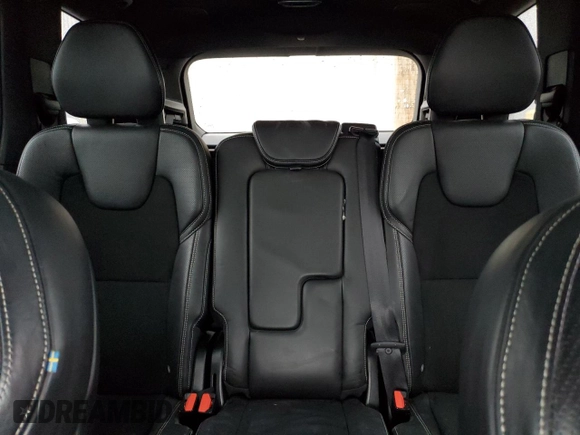 2017 Volvo XC90 R-Design with VIN YV4A22PM4H1155530, listed as a Copart auction lot 71935332 with 67,818 mi miles. Bid and sale history available at carsss.com. Image 10.