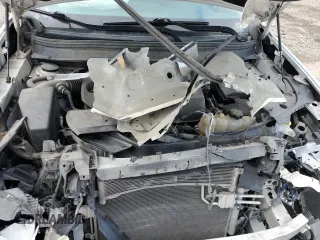 2020 Jeep Cherokee Latitude Plus with VIN 1C4PJLLBXLD561068, listed as a Copart auction lot 53815785 with 179,449 mi miles and Salvage title. Bid and sale history available at DreamBid. Image 11.