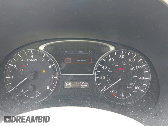 2013 Nissan Pathfinder SV with VIN 5N1AR2MM8DC617164, listed as a IAAI auction lot 41819381 with 116,275 mi miles. Bid and sale history available at carsss.com. Image 7.