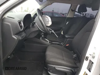 2022 Hyundai Venue SEL with VIN KMHRC8A37NU195404, listed as a Copart auction lot 50843045 with 37,736 mi miles and Salvage Title. Bid and sale history available at DreamBid. Image 7.