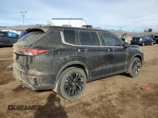 2023 Mitsubishi Outlander SE z VIN JA4J4UA83PZ011708, wystawiony jako Copart lot #49513265 z przebiegiem 36 156 mil mil oraz Szkoda całkowita • Salvage title. Historia ofert i sprzedaży dostępna na DreamBid. Obrazek 3.