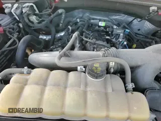 2020 Ford F-150 XL с VIN 1FTEW1CP5LKF33327, выставлен на аукционе Copart как лот 84971215 с пробегом 60 705 миль миль и На запчасти • Non repairable. История ставок и продаж доступна на DreamBid. Изображение 13.