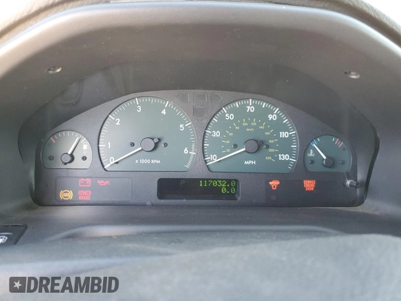 2002 Land Rover Range Rover with VIN SALPM16402A463748, listed as a Copart auction lot 73436154 with 117,032 mi miles and Clean title. Bid and sale history available at DreamBid. Image 9.
