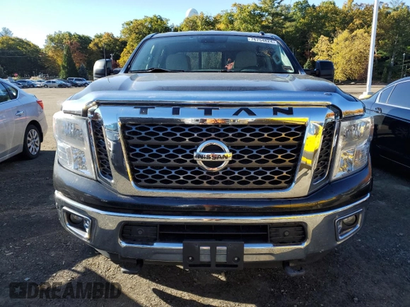 2017 Nissan Titan XD SV with VIN 1N6BA1F42HN555792, listed as a Copart auction lot 76754824 with 121,471 mi miles and Clean Title. Bid and sale history available at carsss.com. Image 5.