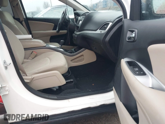 2018 Dodge Journey SXT z VIN 3C4PDCBG2JT186899, wystawiony jako IAAI lot #41465626 z przebiegiem 40 079 mil mil oraz . Historia ofert i sprzedaży dostępna na DreamBid. Obrazek 5.