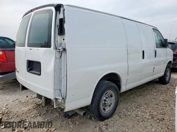 2020 Chevrolet Express Cargo with VIN 1GCWGAFG3L1253909, listed as a Copart auction lot 51053565 with 151,351 mi miles and Clean title. Bid and sale history available at DreamBid. Image 3.