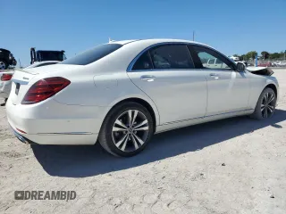 2018 Mercedes-Benz S 560 with VIN WDDUG8GB5JA391893, listed as a Copart auction lot 49746935 with 34,201 mi miles and Salvage Title. Bid and sale history available at carsss.com. Image 3.