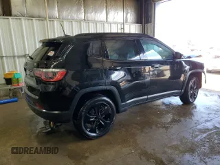 2018 Jeep Compass Latitude with VIN 3C4NJDBB5JT394687, listed as a Copart auction lot 50236165 with 50,070 mi miles and Salvage Title. Bid and sale history available at carsss.com. Image 3.
