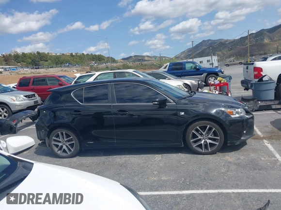 2016 Lexus CT 200h z VIN JTHKD5BH2G2263309, wystawiony jako IAAI lot #41905986 z przebiegiem 174 197 mil mil oraz . Historia ofert i sprzedaży dostępna na DreamBid. Obrazek 14.