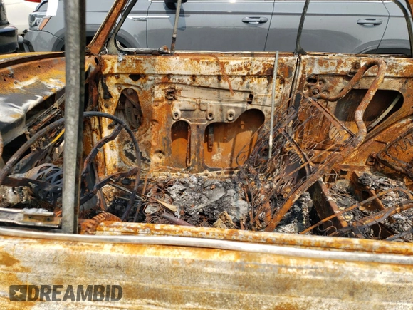 1973 Volkswagen Beetle с VIN 1532806308, выставлен на аукционе Copart как лот 59843825 с пробегом Не указан миль и Чистый • Clean title. История ставок и продаж доступна на DreamBid. Изображение 7.