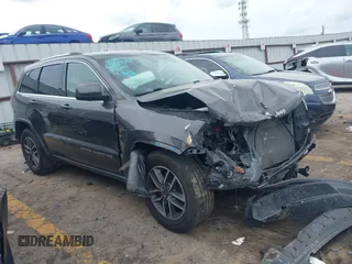 2019 Jeep Grand Cherokee Altitude z VIN 1C4RJEAG7KC556191, wystawiony jako IAAI lot #42160524 z przebiegiem 96 373 mil mil oraz . Historia ofert i sprzedaży dostępna na DreamBid. Obrazek 1.