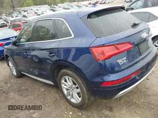 2020 Audi Q5 Premium with VIN WA1ANAFY0L2115774, listed as a IAAI auction lot 41888672 with 53,703 mi miles. Bid and sale history available at carsss.com. Image 3.