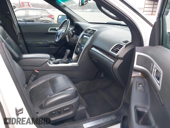 2011 Ford Explorer Limited with VIN 1FMHK8F84BGA56358, listed as a IAAI auction lot 38342317 with 162,954 mi miles and . Bid and sale history available at DreamBid. Image 5.