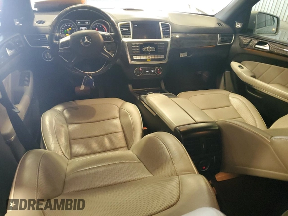 2013 Mercedes-Benz GL 450 z VIN 4JGDF7CE4DA115020, wystawiony jako Copart lot #54309625 z przebiegiem 166 123 mil mil oraz Szkoda całkowita • Salvage title. Historia ofert i sprzedaży dostępna na DreamBid. Obrazek 8.