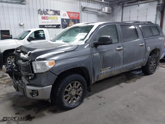 2014 Toyota Tundra 4WD Truck SR5 with VIN 5TFDW5F10EX342818, listed as a IAAI auction lot 41067866 with 226,988 mi miles. Bid and sale history available at carsss.com. Image 17.