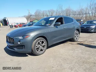 2017 Maserati Levante with VIN ZN661XUA2HX257844, listed as a IAAI auction lot 41834110 with 63,322 mi miles. Bid and sale history available at carsss.com. Image 17.
