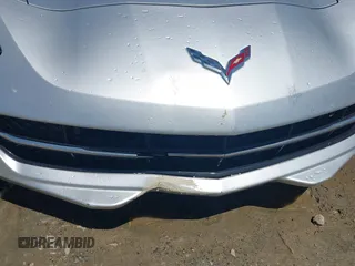 2018 Chevrolet Corvette 1LT z VIN 1G1YB2D73J5102194, wystawiony jako IAAI lot #42321149 z przebiegiem 103 086 mil mil oraz . Historia ofert i sprzedaży dostępna na DreamBid. Obrazek 6.