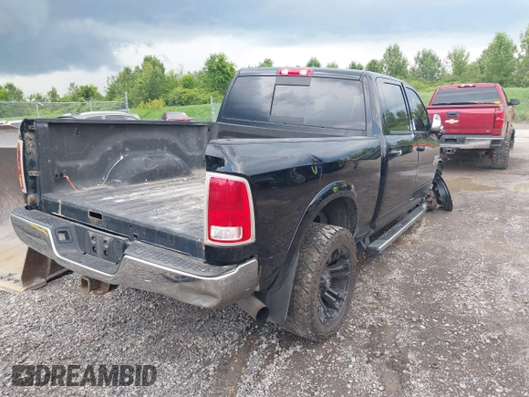 2013 Ram 2500 Laramie z VIN 3C6UR5FL0DG516938, wystawiony jako IAAI lot #39916278 z przebiegiem 198 845 mil mil oraz . Historia ofert i sprzedaży dostępna na DreamBid. Obrazek 4.