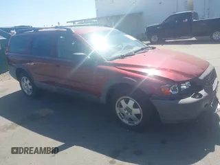 2004 Volvo V70 XC Cross Country with VIN YV1SZ59HX41153144, listed as a IAAI auction lot 42534384 with 180,721 mi miles and . Bid and sale history available at DreamBid. Image 1.
