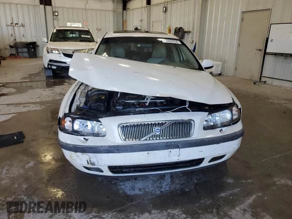 2001 Volvo V70 with VIN YV1SW61R112091223, listed as a Copart auction lot 73763734 with 0 mi miles and Non Repairable. Bid and sale history available at carsss.com. Image 5.