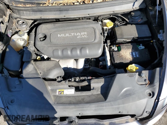2018 Jeep Cherokee Latitude Plus with VIN 1C4PJLLB1JD512001, listed as a Copart auction lot 77412584 with 40,637 mi miles and Salvage title. Bid and sale history available at DreamBid. Image 12.
