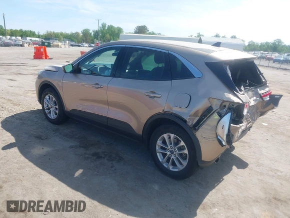 2020 Ford Escape SE with VIN 1FMCU9G6XLUA25108, listed as a IAAI auction lot 42106136 with 73,746 mi miles and . Bid and sale history available at DreamBid. Image 3.