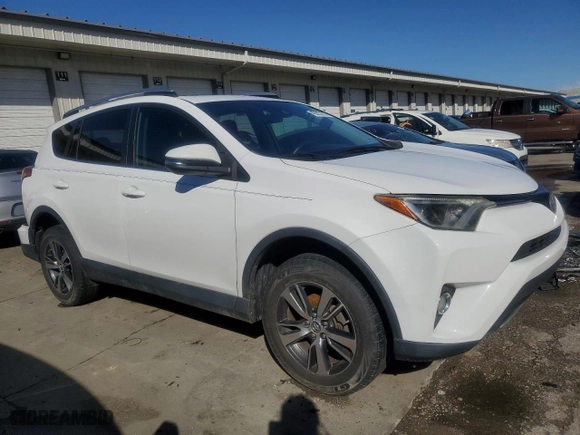 2018 Toyota RAV4 XLE with VIN 2T3WFREV4JW481238, listed as a Copart auction lot 43593035 with 78,028 mi miles and Salvage Title. Bid and sale history available at carsss.com. Image 4.