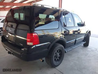 2006 Ford Expedition Limited with VIN 1FMFU20536LA56300, listed as a IAAI auction lot 42085079 with 128,191 mi miles. Bid and sale history available at carsss.com. Image 4.