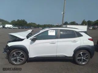 2021 Hyundai Kona Ultimate with VIN KM8K5CA57MU610302, listed as a IAAI auction lot 36878990 with 5,985 mi miles. Bid and sale history available at carsss.com. Image 14.