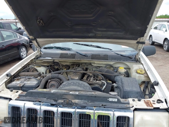 1998 Jeep Grand Cherokee Laredo с VIN 1J4GZ58S8WC372369, выставлен на аукционе IAAI как лот 42222447 с пробегом 223 748 миль миль и . История ставок и продаж доступна на DreamBid. Изображение 10.