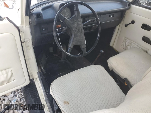 1974 Volkswagen Beetle with VIN 1542669441, listed as a Copart auction lot 68694254 with 55,907 mi miles and Clean Title. Bid and sale history available at DreamBid. Image 8.