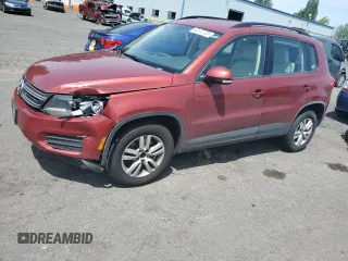 2016 Volkswagen Tiguan SE with VIN WVGBV7AXXGW013551, listed as a Copart auction lot 62372725 with 88,709 mi miles and Salvage title. Bid and sale history available at DreamBid. Image 1.