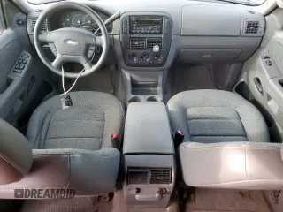2003 Ford Explorer XLS с VIN 1FMZU62K43ZB15869, выставлен на аукционе Copart как лот 64329445 с пробегом 77 000 миль миль и Списание • Salvage title. История ставок и продаж доступна на DreamBid. Изображение 8.