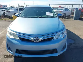 2012 Toyota Camry L z VIN 4T1BF1FK9CU575423, wystawiony jako IAAI lot #41665579 z przebiegiem 161 775 mil mil oraz . Historia ofert i sprzedaży dostępna na DreamBid. Obrazek 6.
