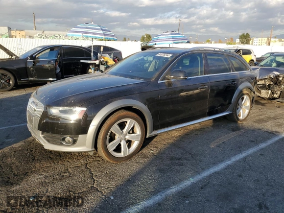 2013 Audi allroad Premium Plus with VIN WA1UFAFL7DA063324, listed as a Copart auction lot 84928244 with 105,823 mi miles and Salvage Title. Bid and sale history available at carsss.com. Image 1.