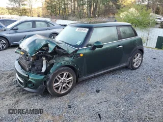2011 MINI Hardtop with VIN WMWSU3C57BTX97173, listed as a Copart auction lot 50369155 with 122,713 mi miles and Salvage Title. Bid and sale history available at DreamBid. Image 1.