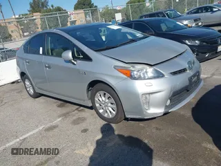 2012 Toyota Prius with VIN JTDKN3DPXC3008807, listed as a IAAI auction lot 41754333 with 130,610 mi miles and . Bid and sale history available at DreamBid. Image 1.