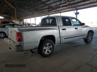 2005 Dodge Dakota SLT with VIN 1D7HE48K15S112874, listed as a Copart auction lot 42560405 with 194,887 mi miles and Salvage Title. Bid and sale history available at DreamBid. Image 3.