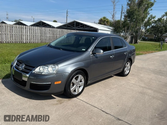 2009 Volkswagen Jetta SE with VIN 3VWRM71K89M145377, listed as a Copart auction lot 66104525 with 161,429 mi miles and Clean title. Bid and sale history available at DreamBid. Image 2.